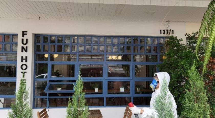 ראיונג Fun Hotel מראה חיצוני תמונה